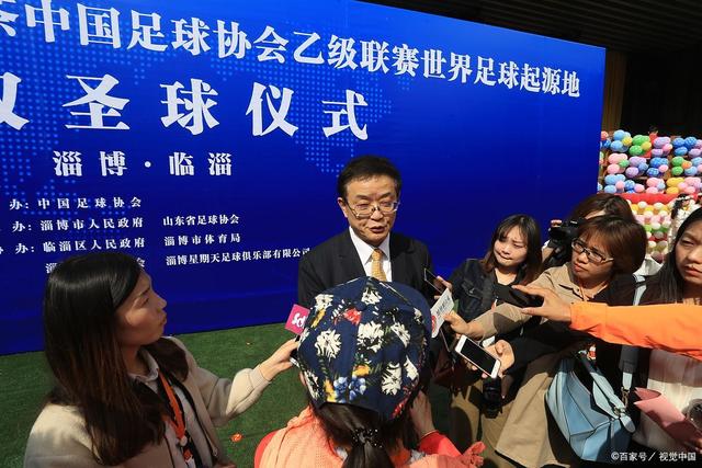 TA：北美联盟杯明年不会集中进行，周末联赛照踢